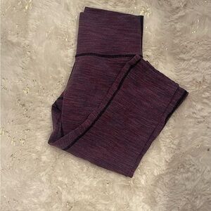 LULULEMON DOUBLE LINED CAPRI PANTS LEGGINGS 6-8 SMALL MEDIUM PINK PURPLE NO TAG